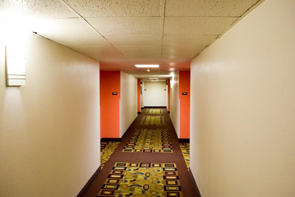 Motel 6-Springfield, Oh Zewnętrze zdjęcie