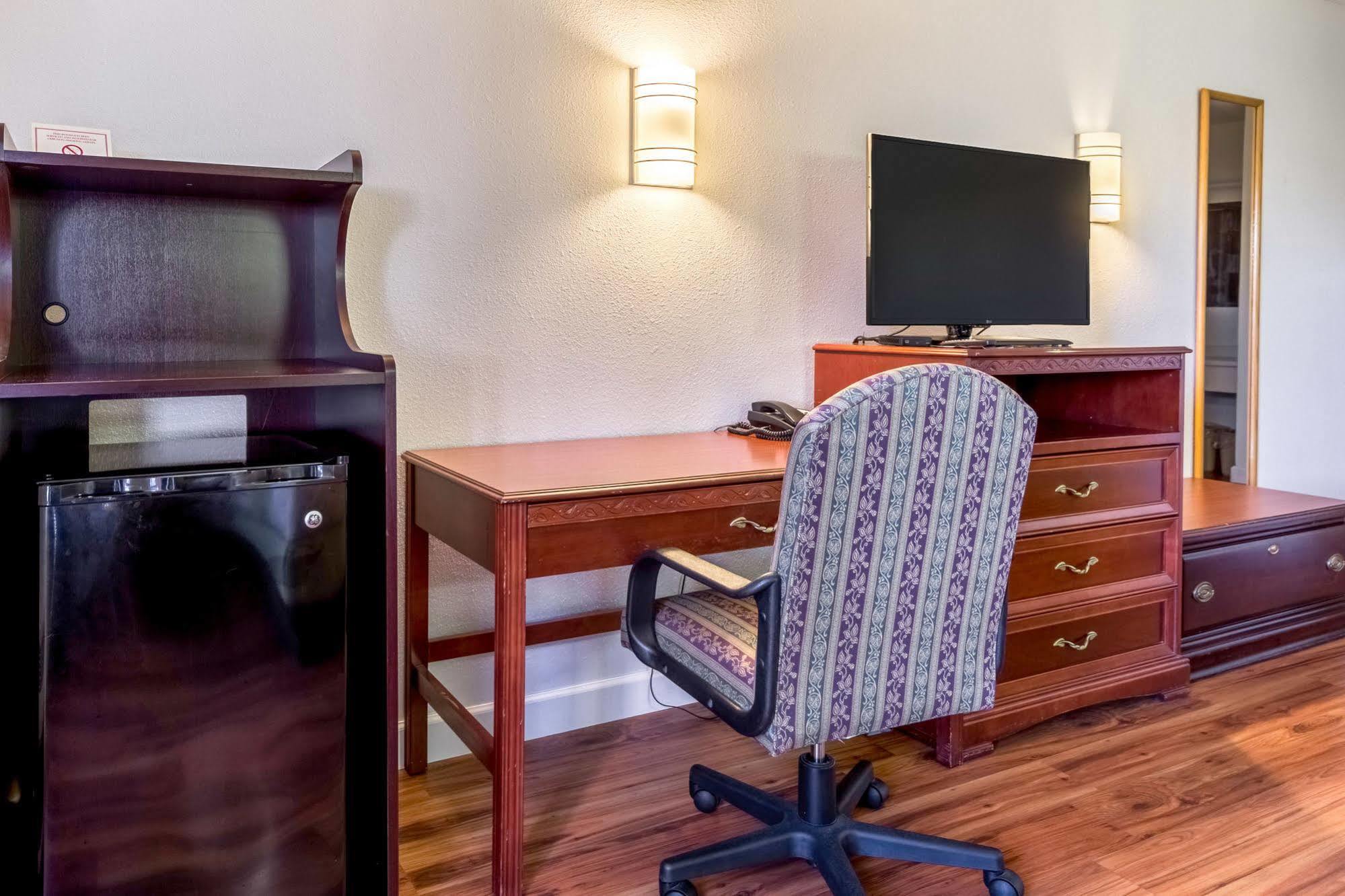 Motel 6-Springfield, Oh Zewnętrze zdjęcie